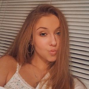 Meet your Posher, Maddie